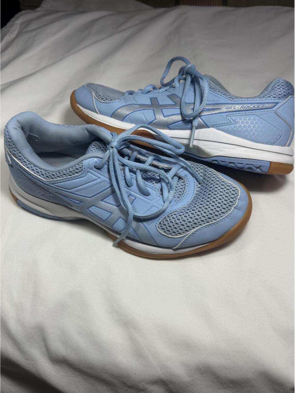 Women’s Asics Gel Rocket 8 volleyball indoor field hockey shoes
